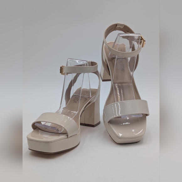 Rachel Zoe Cream Block Heel Sandals Size 7.5M Ankle Strap Gold Accents Buckle - Picture 8 of 16